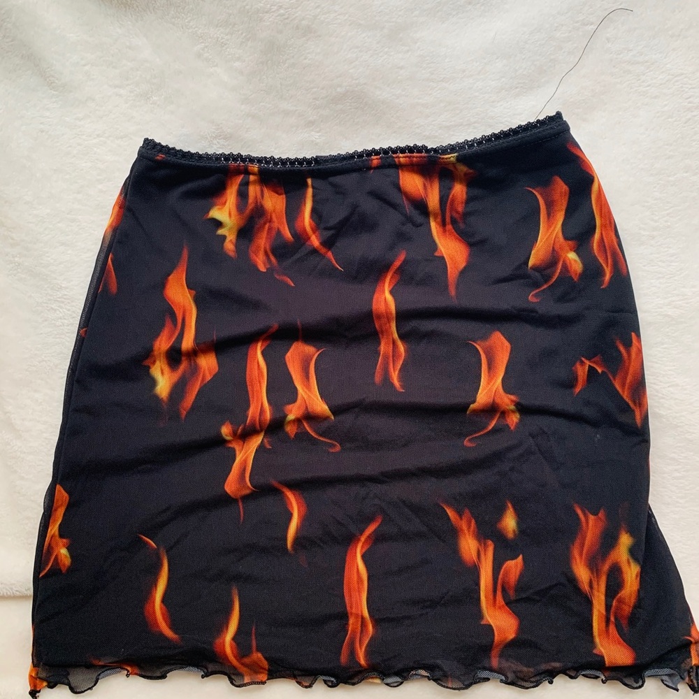 Flame mesh mini skirt